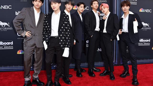 Billboard 票選「樂迷當週最愛音樂」BTS〈Stay Gold〉高票奪冠